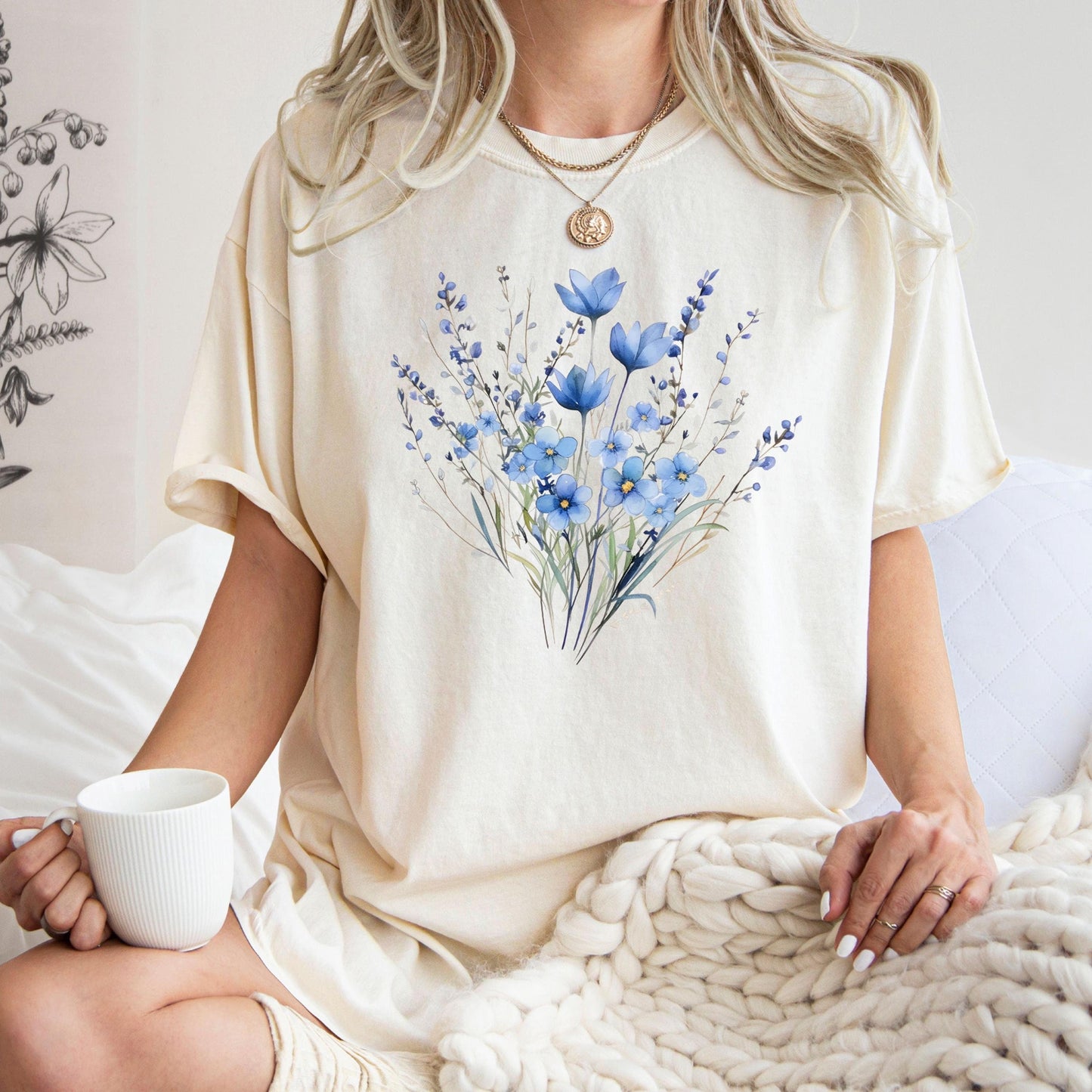 Comfort Colors Blue Flower Bouque Flower Lover Retro Floral Flower Plant Ladies Nature Lover (2)